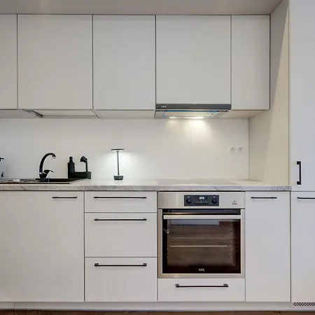 Appartement Modern Near Old Town & River In Center