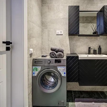 Apartment Modern Near Old Town & River In Center *