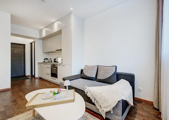 Modern Near Old Town & River In Center Apartmán