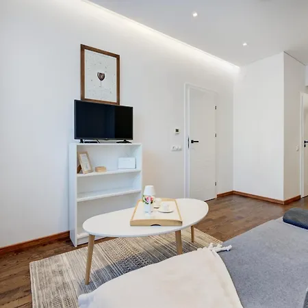 Apartment Modern Near Old Town & River In Center Wilna