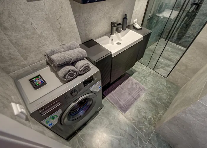 Modern Near Old Town & River In Center アパート *